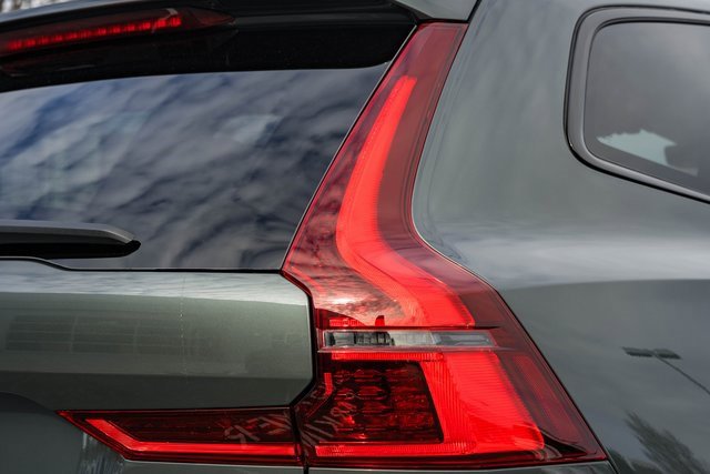 New 2026 Volvo XC60 B5 Plus w/ Protection Package Premier image 7