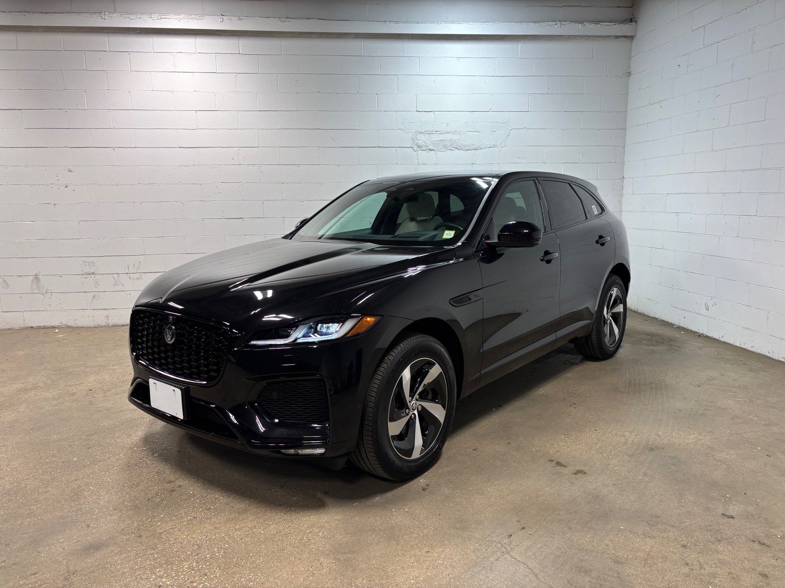 Used 2026 Jaguar F-PACE R-Dynamic S