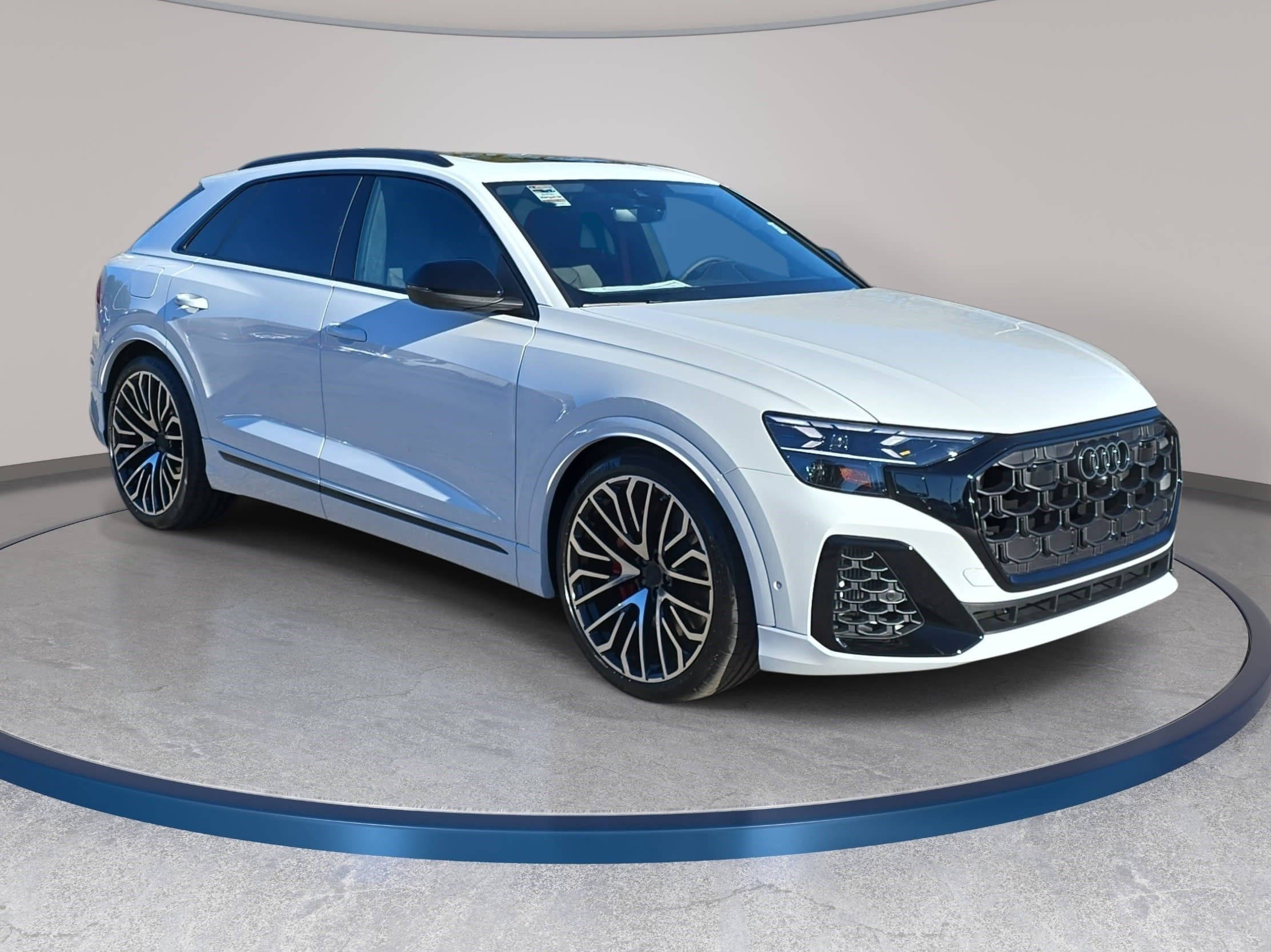 New 2026 Audi SQ8 Prestige image 3