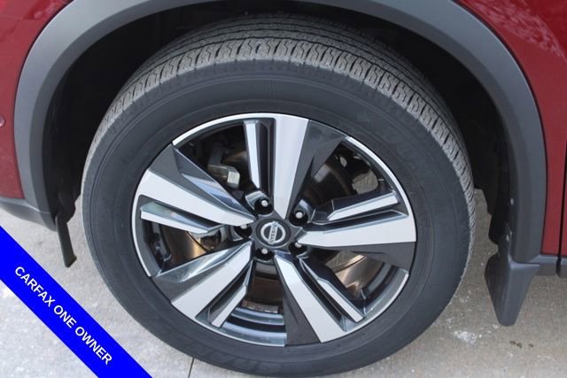 Used 2021 Nissan Rogue Platinum image 11