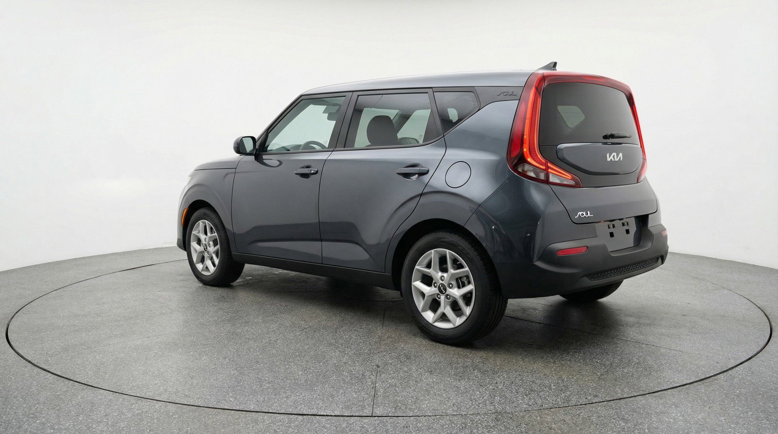 Used 2025 Kia Soul LX w/ LX Technology Package image 6