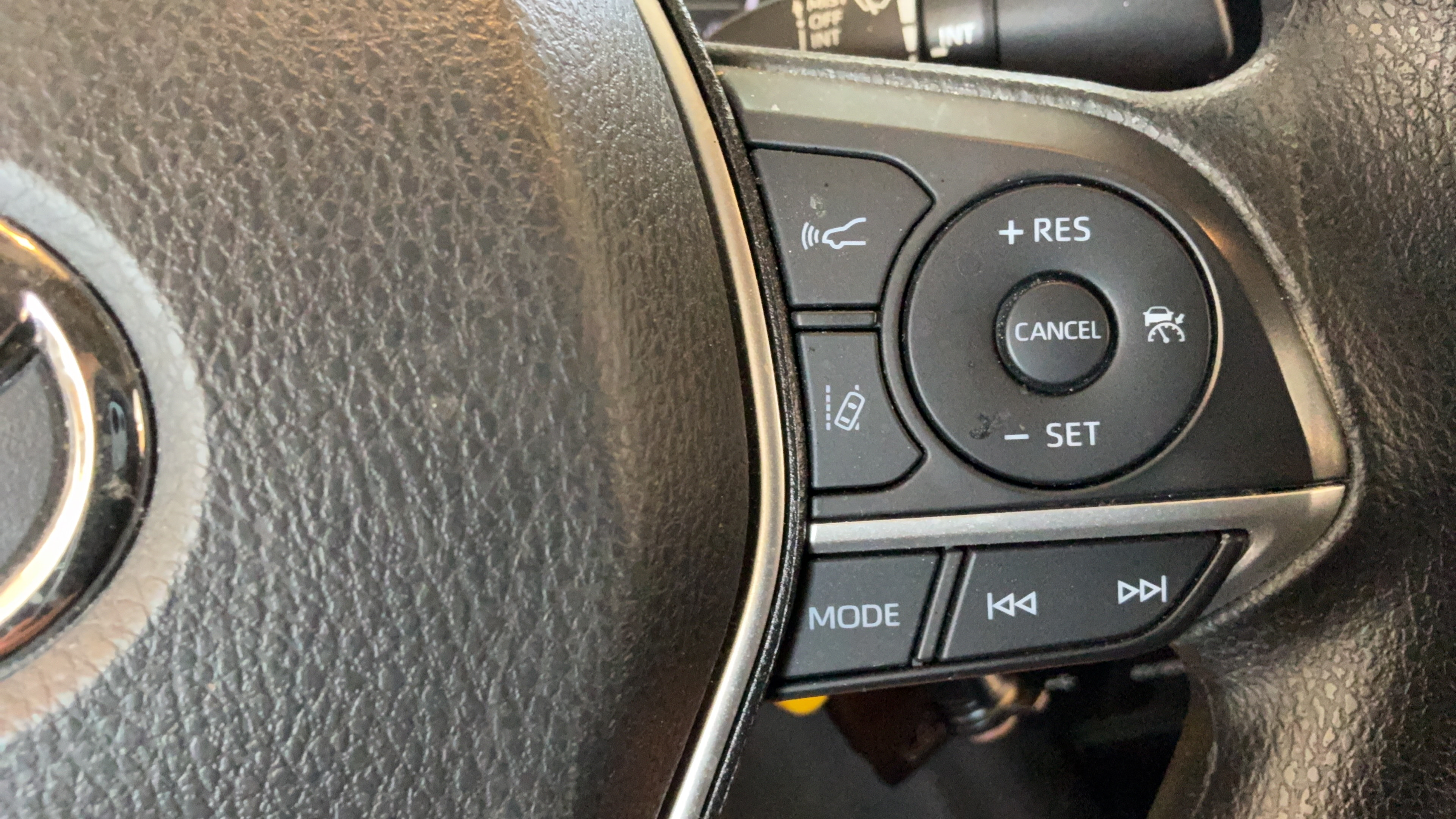 Certified 2023 Toyota Camry LE FWD image 16