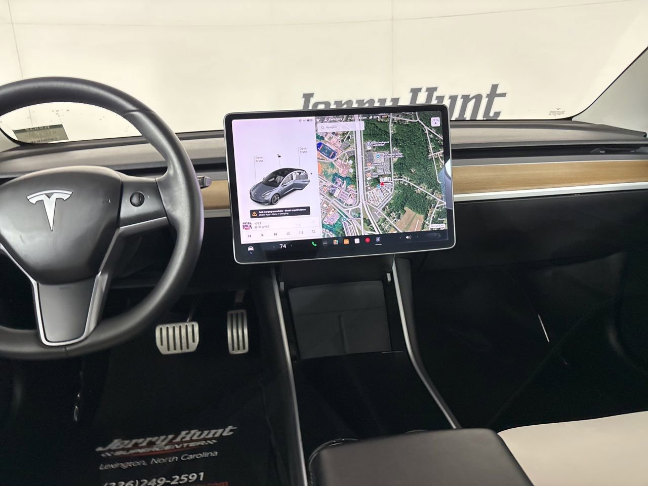Used 2020 Tesla Model 3 Performance image 16