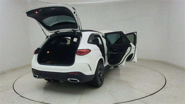 Used 2024 Mercedes-Benz GLC 300 4MATIC w/ AMG Line image 75