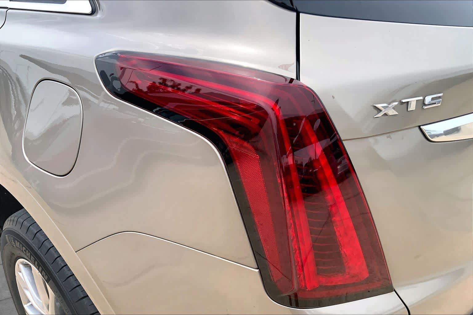 Used 2023 Cadillac XT5 Premium Luxury FWD image 28