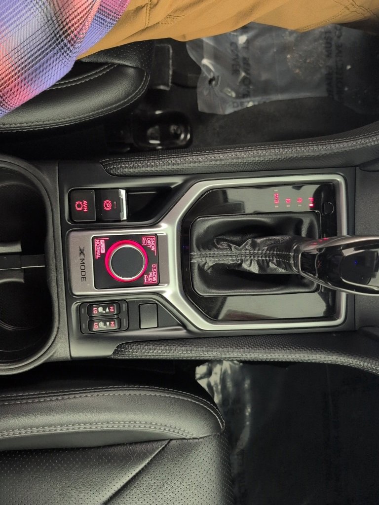 Used 2021 Subaru Forester Limited image 14