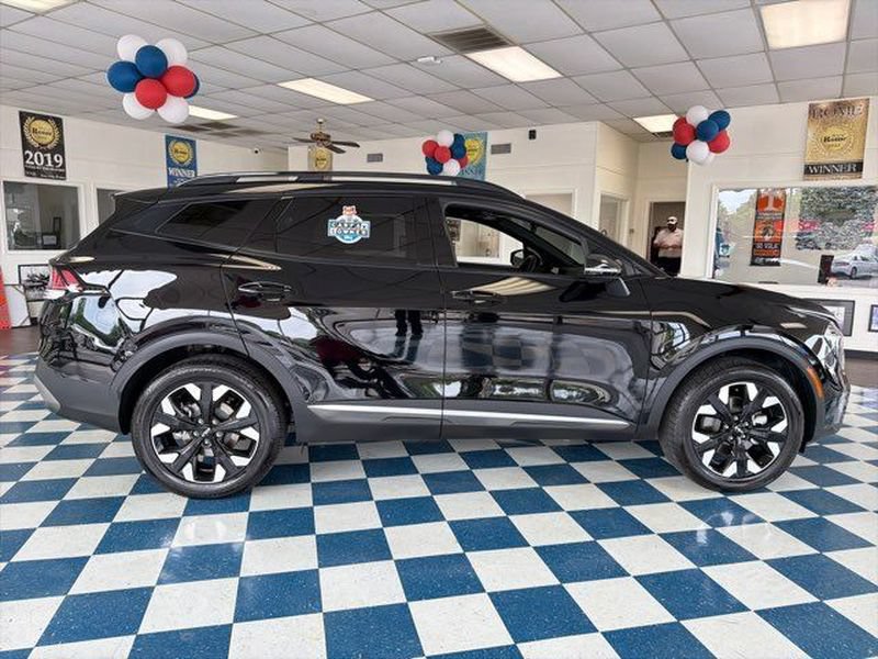 Used 2023 Kia Sportage X-Line w/ X-Line Premium Package AWD/4WD image 8
