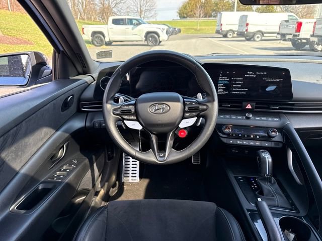 Used 2022 Hyundai Elantra N image 19