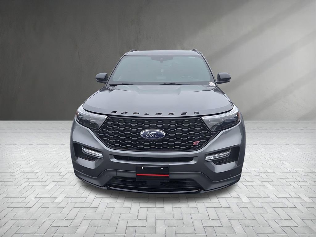 Certified 2021 Ford Explorer ST w/ Equipment Group 401A image 5