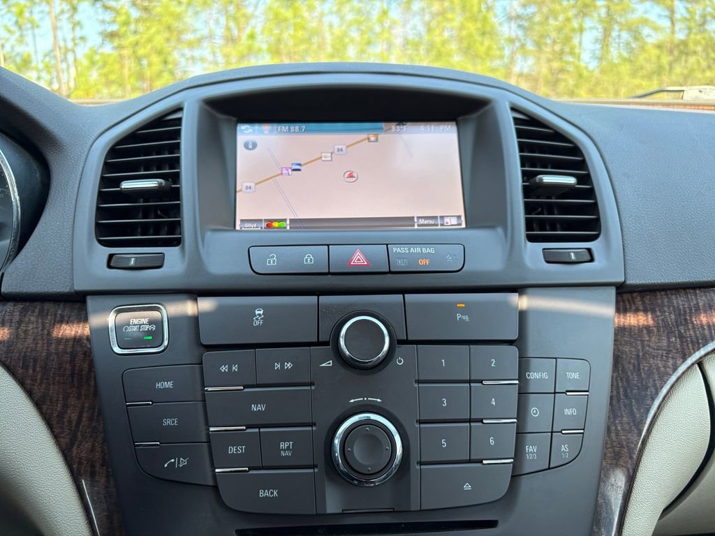 Used 2013 Buick Regal Premium image 23