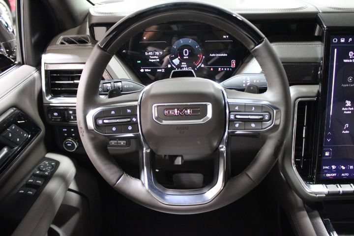 New 2026 GMC Yukon Elevation w/ Elevation Premium Package AWD/4WD image 37