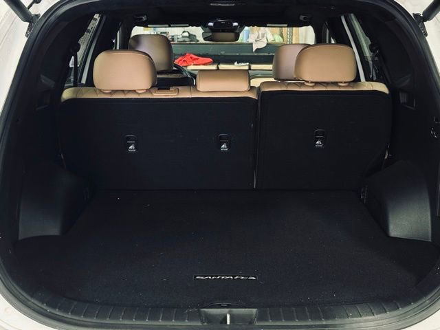 Used 2023 Hyundai Santa Fe Calligraphy image 11