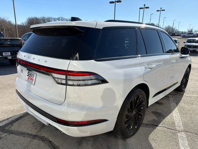 Used 2025 Lincoln Aviator Reserve w/ Equipment Group 201A image 7