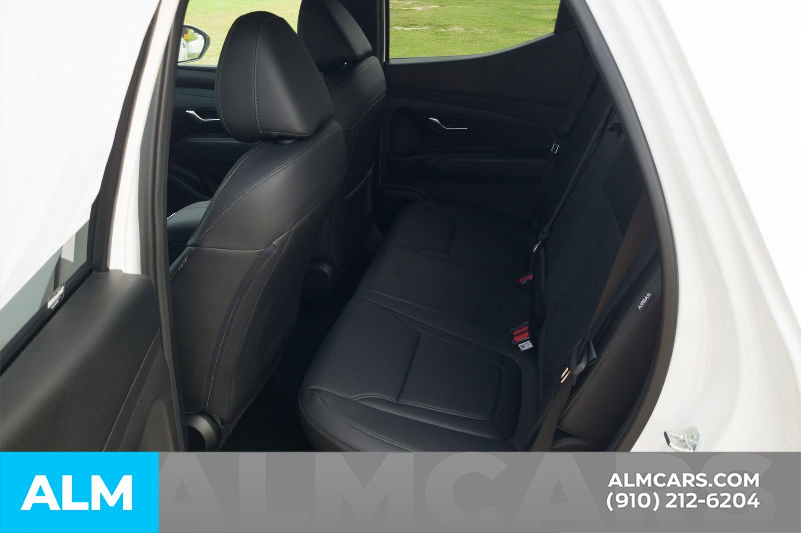 Certified 2025 Hyundai Santa Cruz SEL image 17