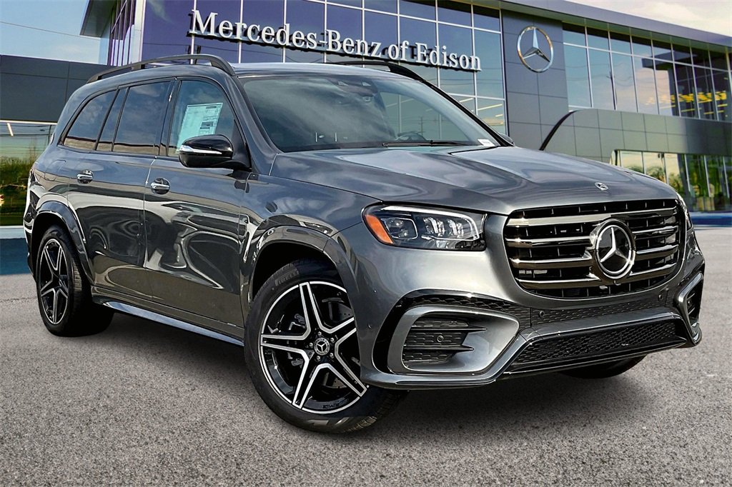 New 2026 Mercedes-Benz GLS 450 4MATIC image 1