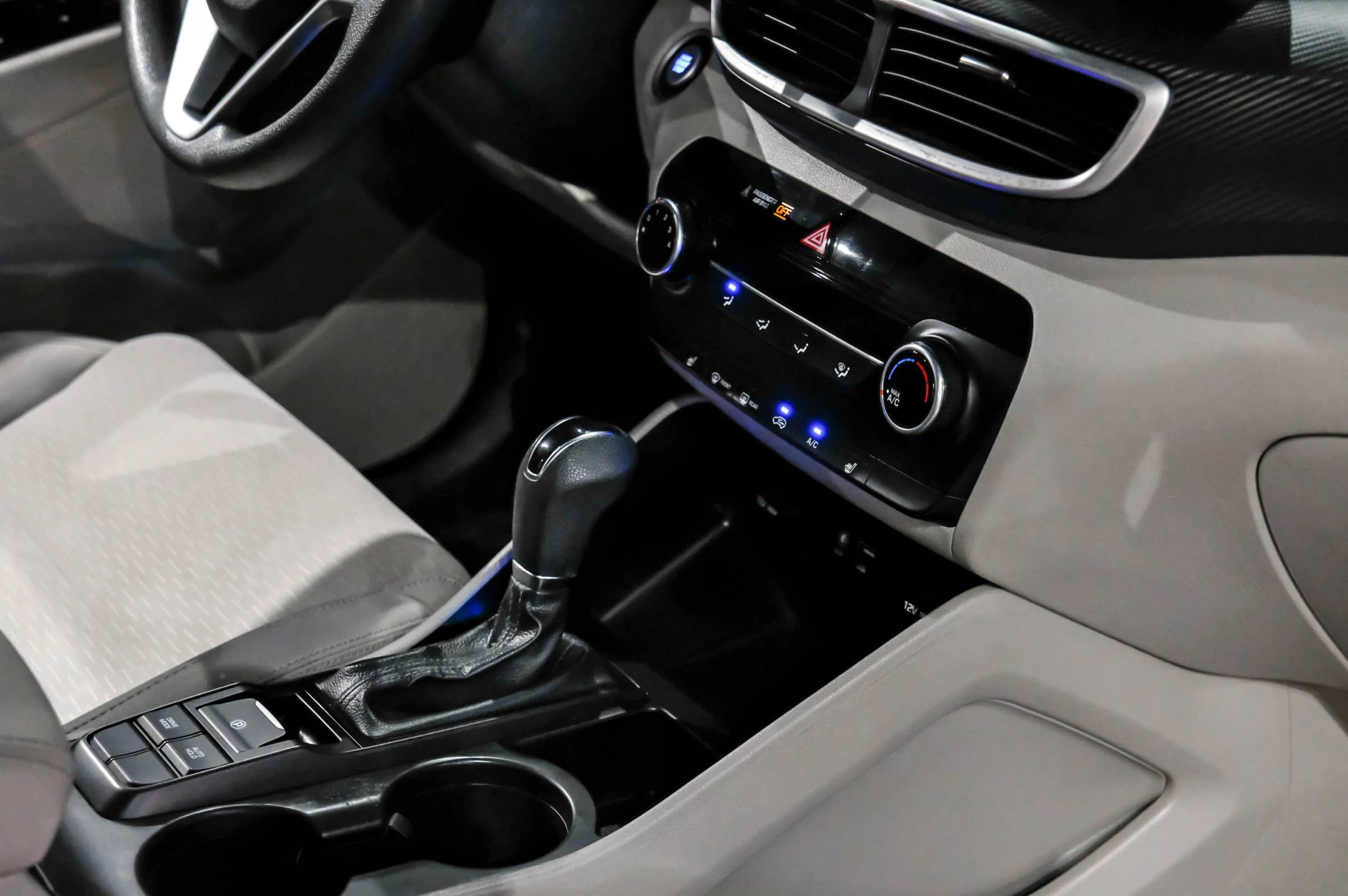 Used 2019 Hyundai Tucson Value FWD image 29