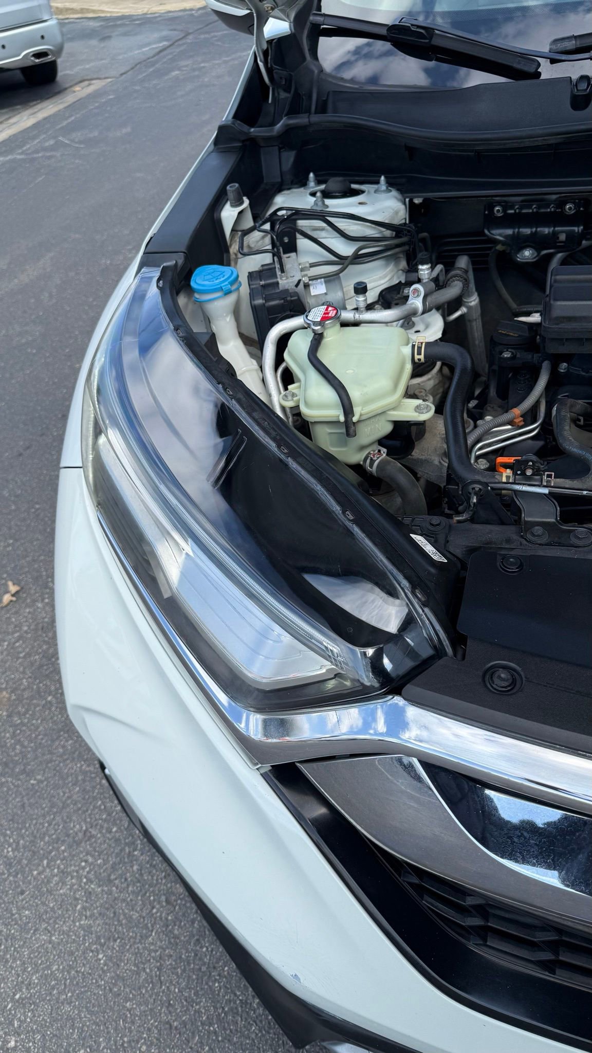 Used 2017 Honda CR-V Touring image 15