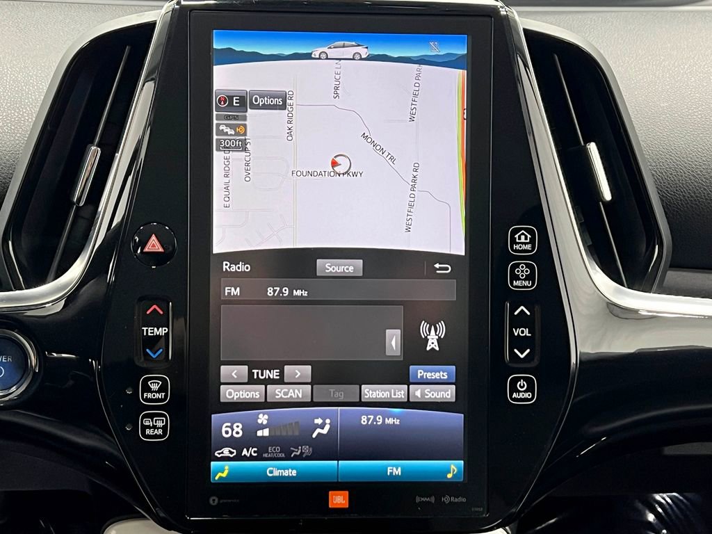 Used 2017 Toyota Prius Prime Advanced FWD image 24