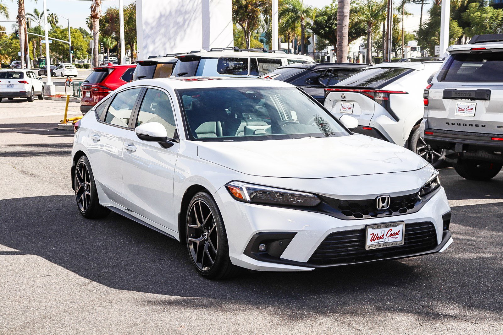 Used 2024 Honda Civic Sport Touring image 3