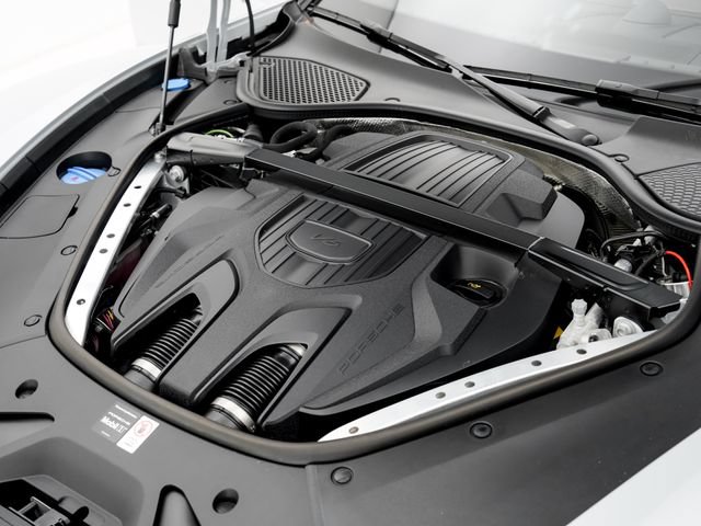 Certified 2025 Porsche Panamera 4 E-Hybrid AWD/4WD image 28