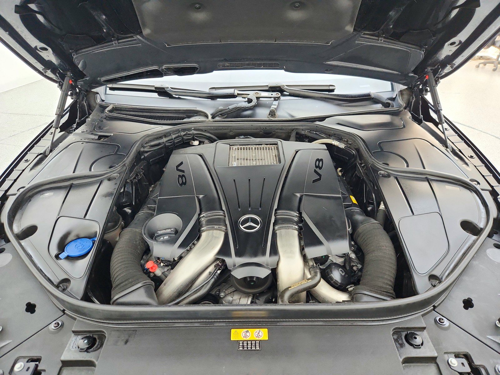 Used 2017 Mercedes-Benz S 550 Cabriolet image 25