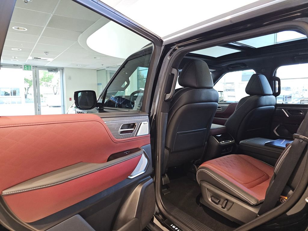 New 2026 INFINITI QX80 Autograph image 18