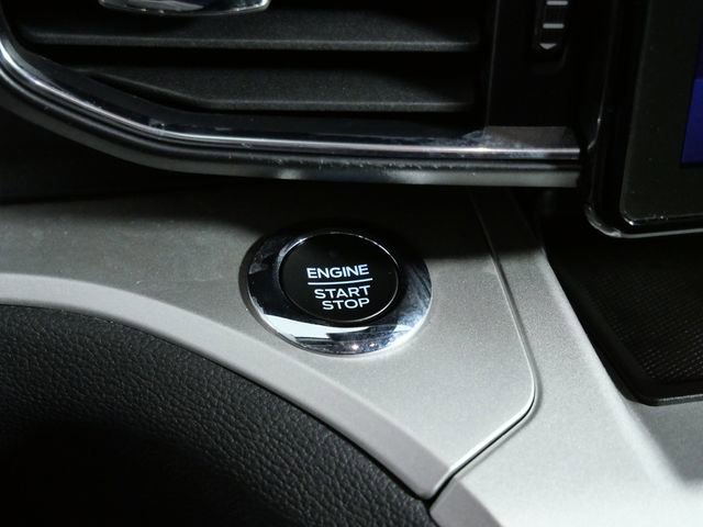 Certified 2020 Ford Explorer XLT w/ Equipment Group 202A image 24