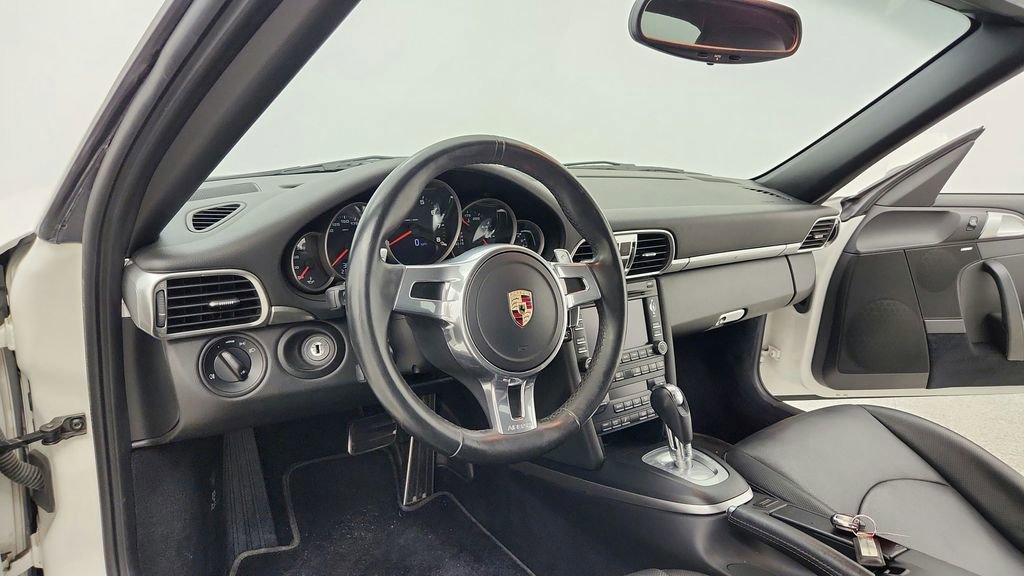 Used 2012 Porsche 911 Carrera GTS RWD image 21