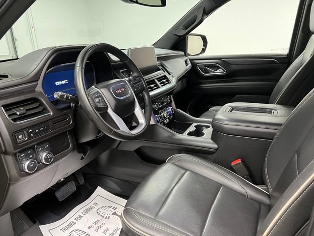Used 2024 GMC Yukon SLT AWD/4WD image 19