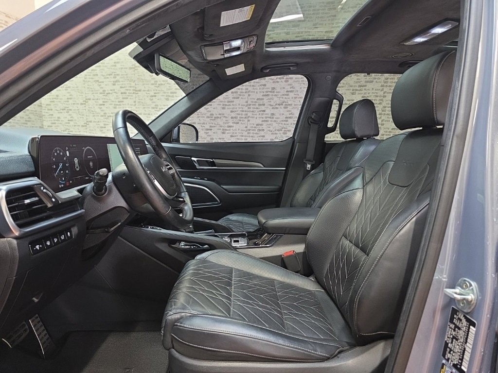 Used 2023 Kia Telluride SX Prestige X-Pro image 18