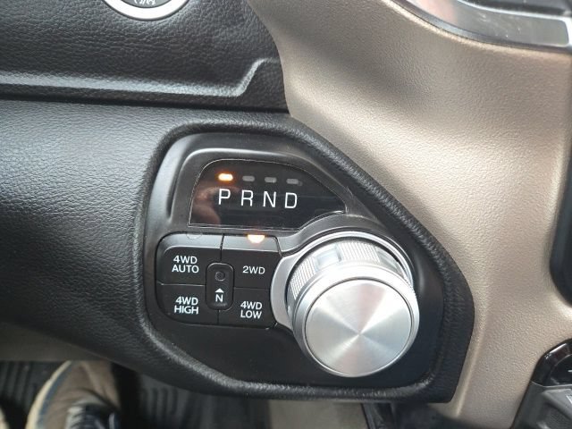 Used 2022 RAM 1500 Laramie AWD/4WD image 14