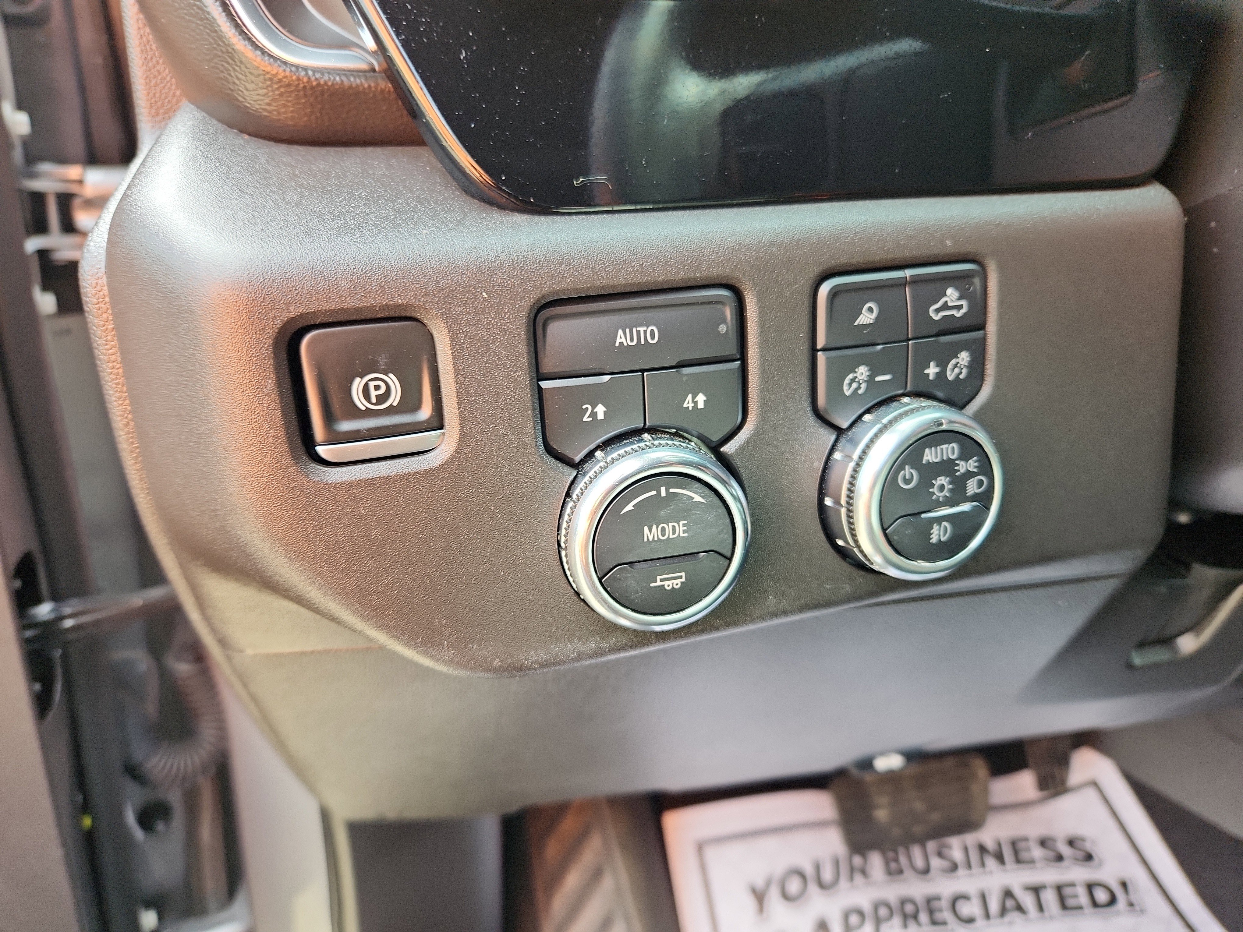 Used 2025 GMC Sierra 1500 SLT image 25