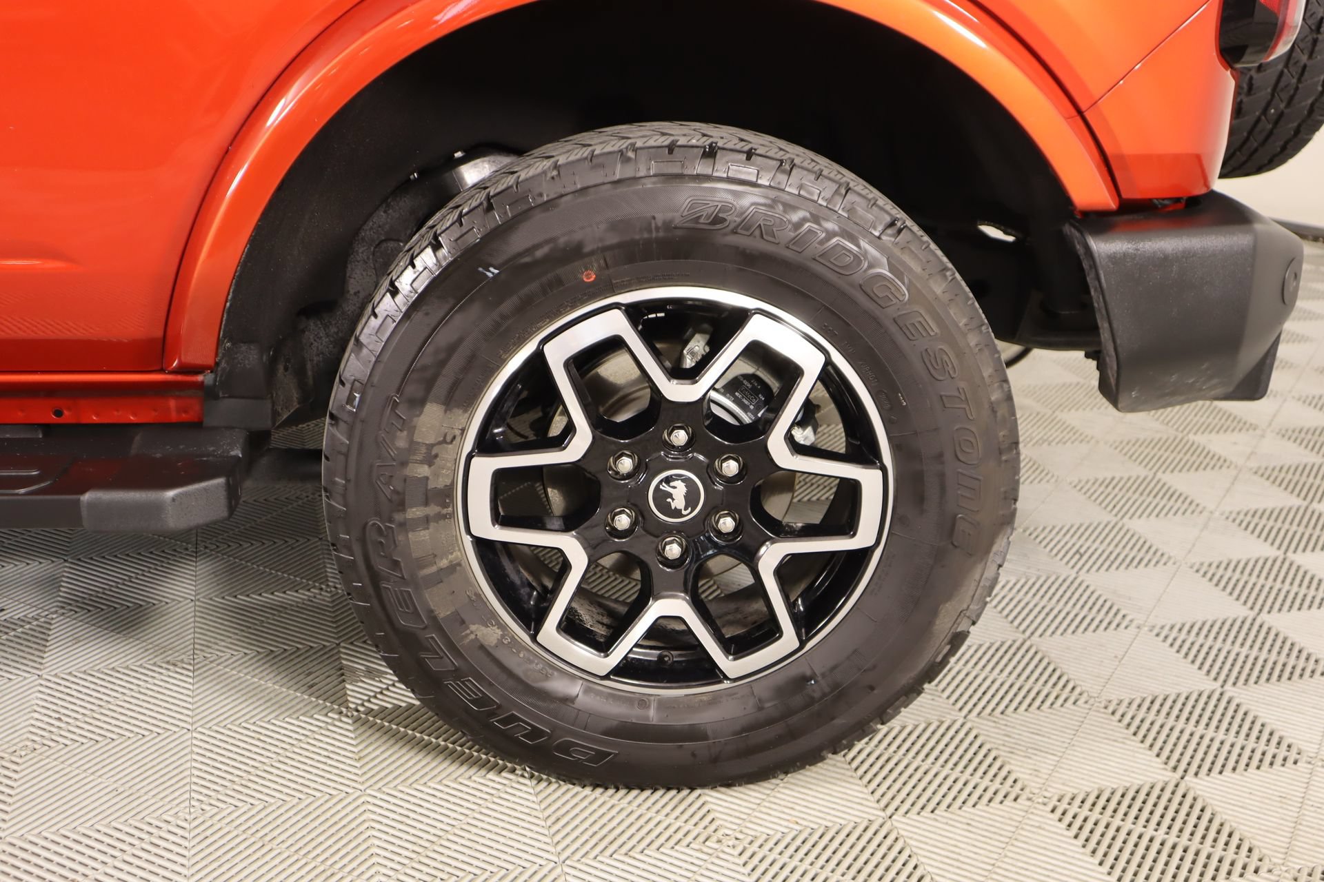 Used 2024 Ford Bronco Outer Banks AWD/4WD image 19