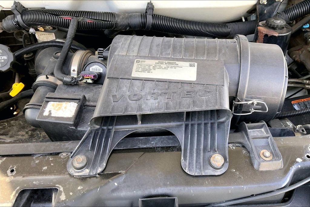 Used 2015 Chevrolet Express 2500 image 24