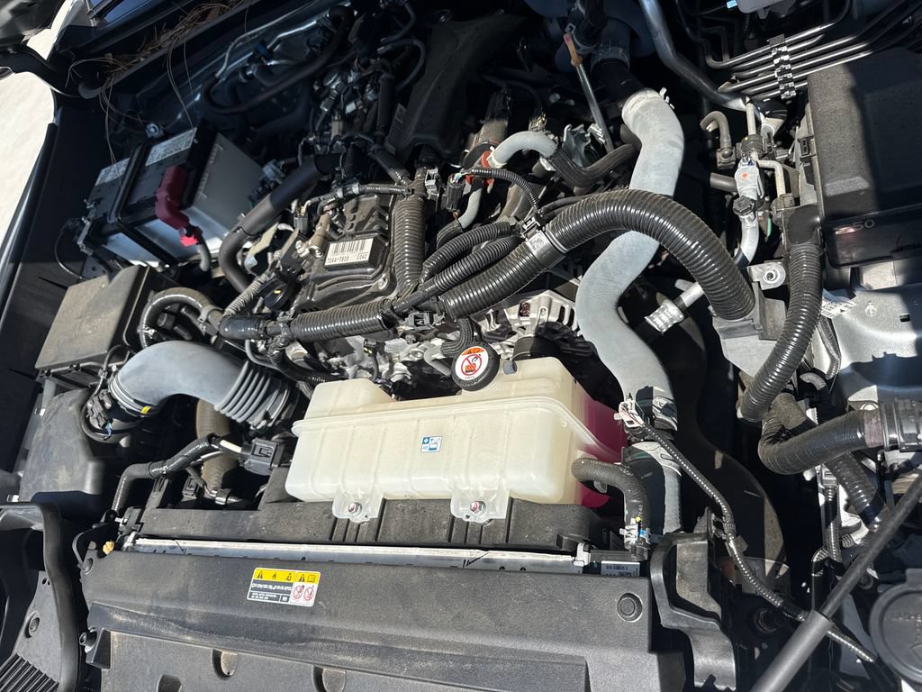 Used 2024 Toyota Tacoma SR5 w/ SR5 Upgrade Package RWD image 36