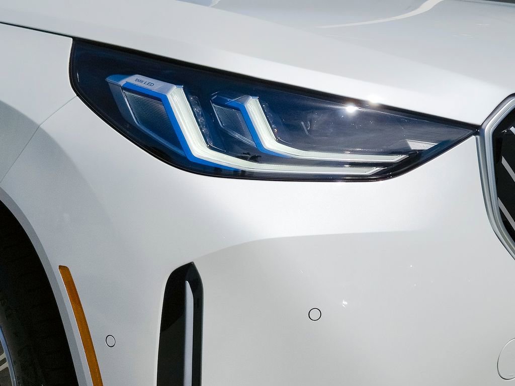 New 2026 BMW X3 xDrive30 w/ Premium Package image 5