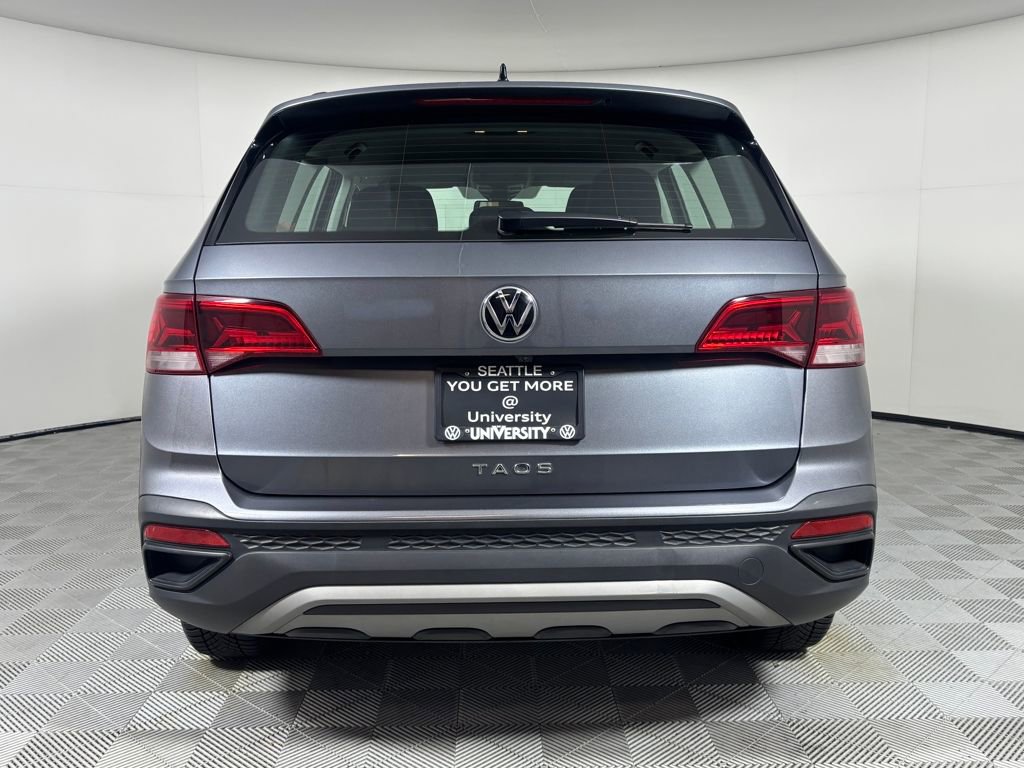 Used 2022 Volkswagen Taos S w/ IQ Drive S Package image 6