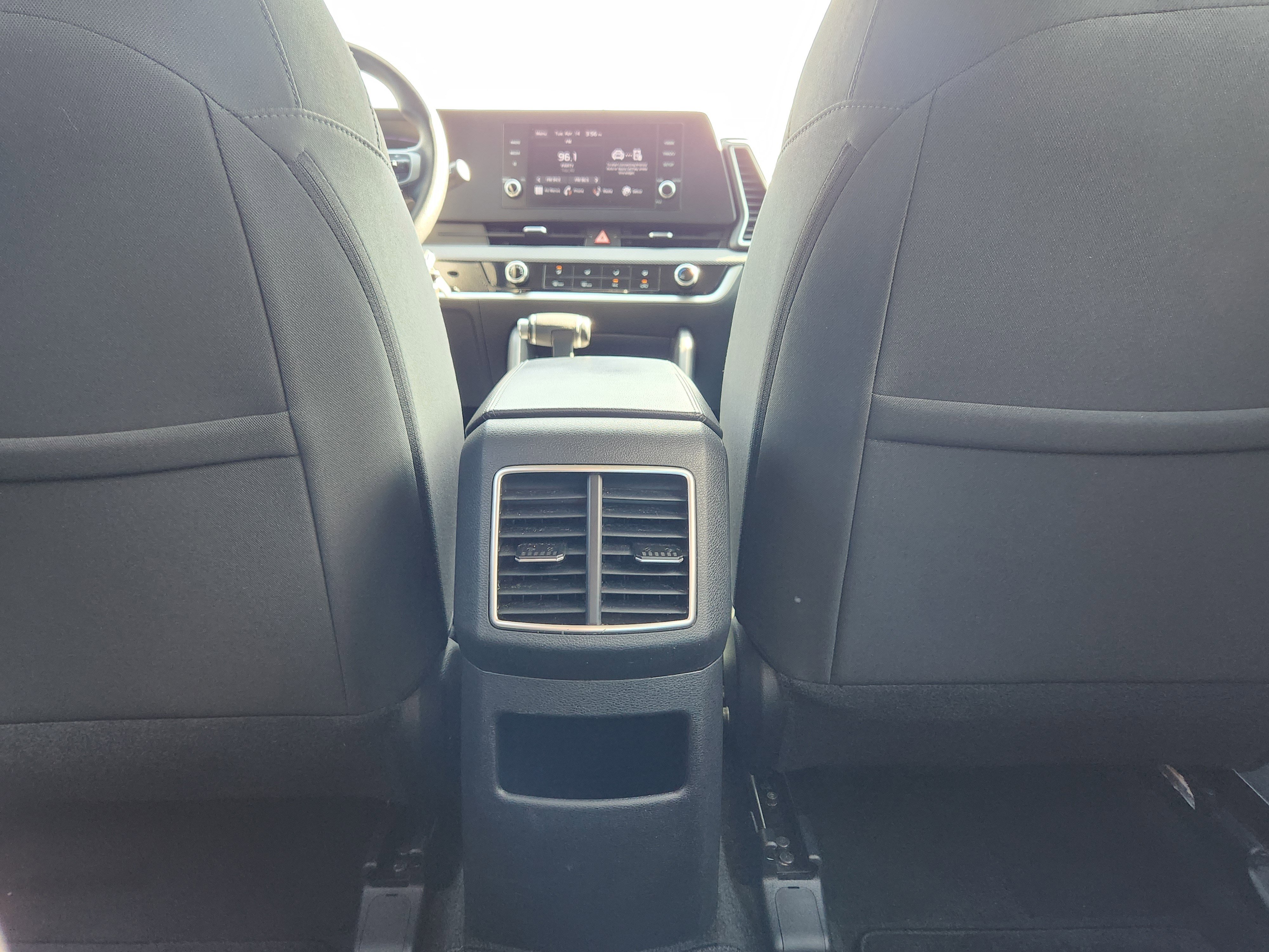 Used 2023 Kia Sportage LX AWD/4WD image 13