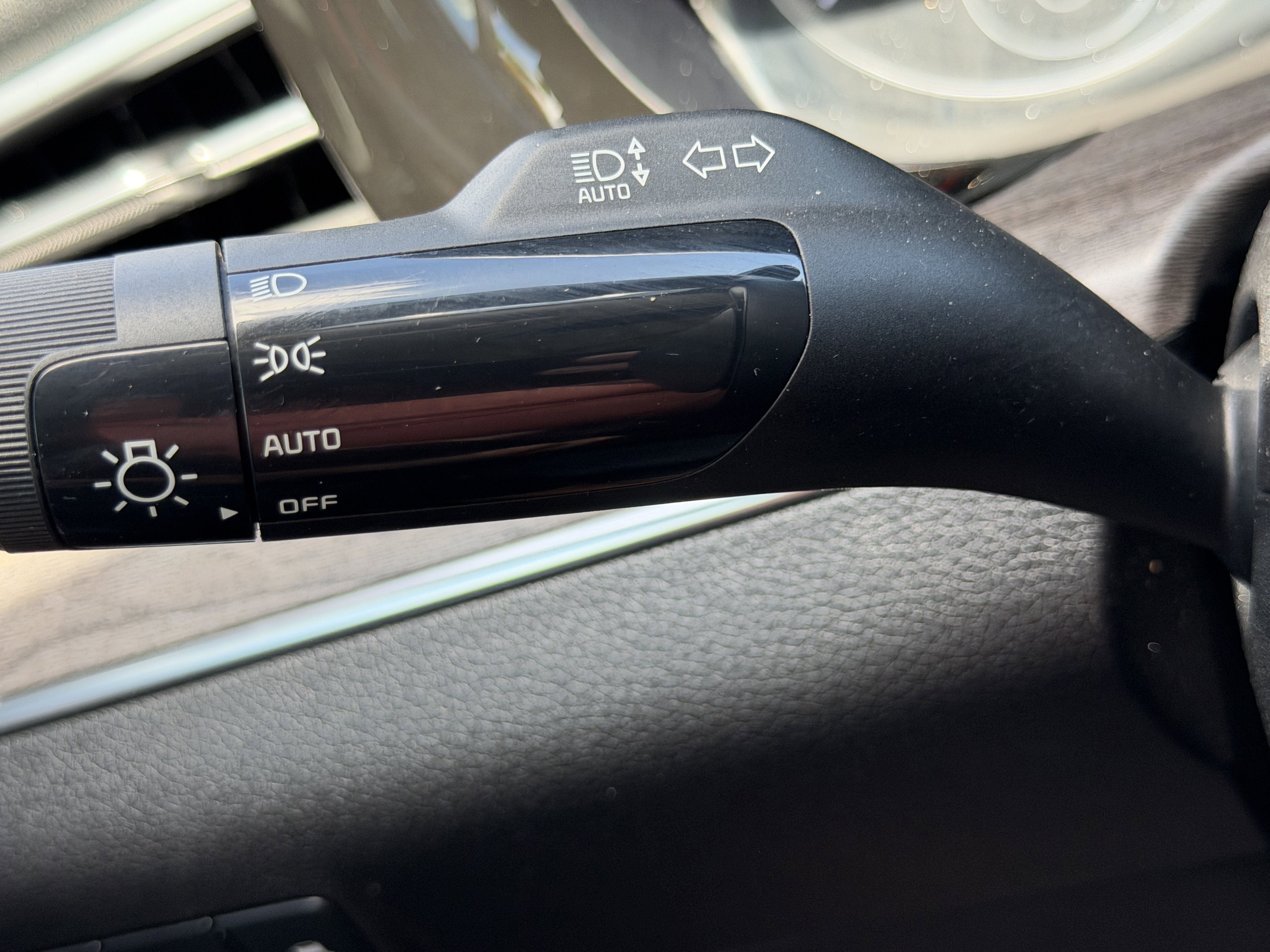 Used 2021 Kia K5 EX image 27