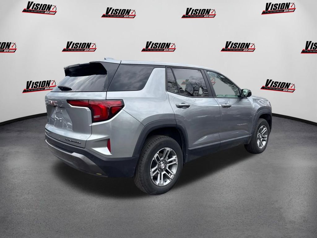 Used 2026 GMC Terrain Elevation image 5