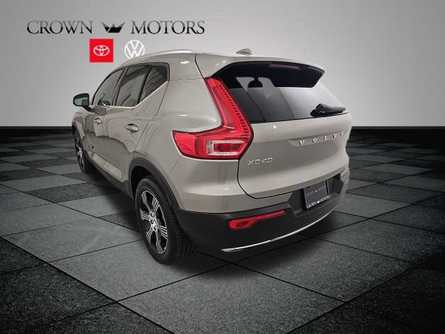 Used 2020 Volvo XC40 T5 Inscription w/ Protection Package AWD/4WD image 4