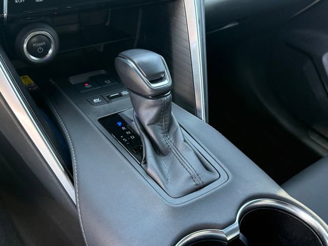 Used 2024 Toyota Venza XLE image 22