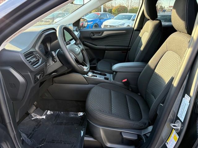 Used 2026 Ford Escape Active w/ Tech Pack #1 AWD/4WD image 11