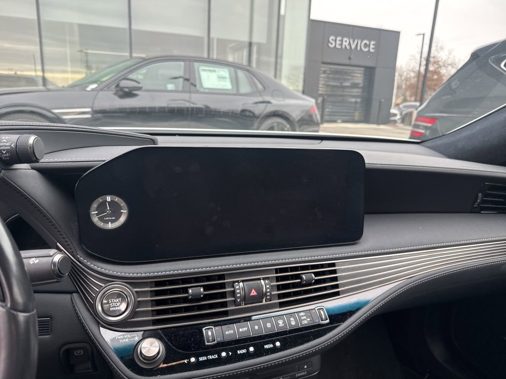 Used 2021 Lexus LS 500 AWD w/ Interior Upgrade Package image 8