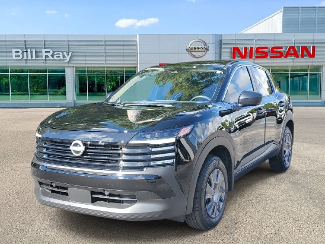 Used 2025 Nissan Kicks S FWD image 3