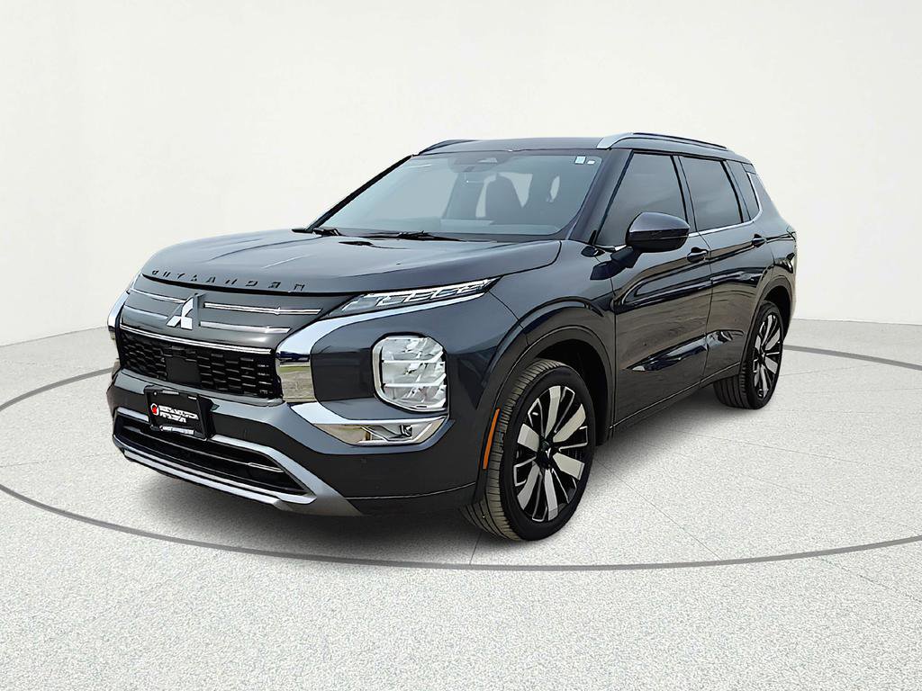 New 2026 Mitsubishi Outlander SEL
