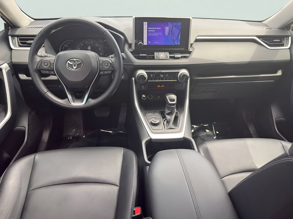 Used 2025 Toyota RAV4 XLE Premium AWD/4WD image 25