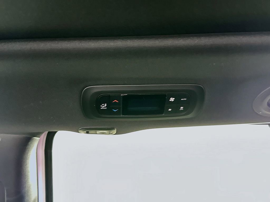 New 2026 Chrysler Pacifica Limited w/ S Appearance Package image 33