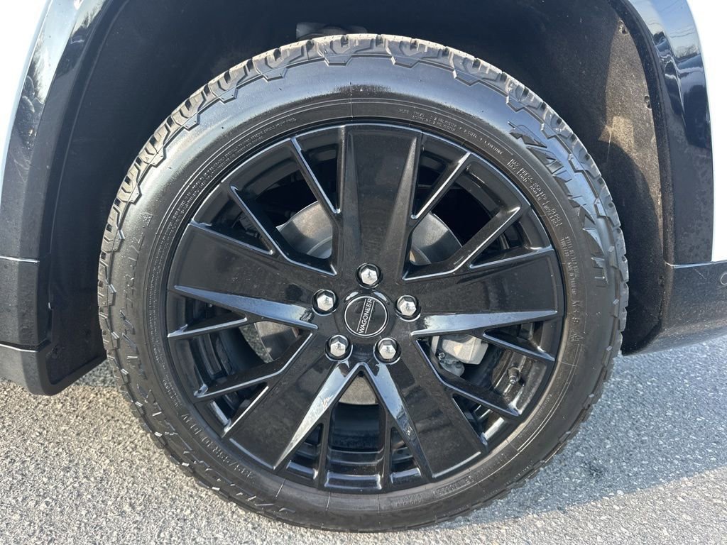 Used 2024 Jeep Wagoneer Launch Edition image 32