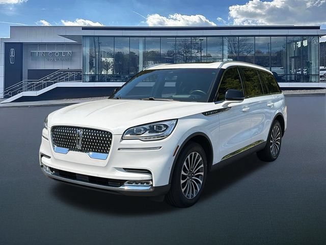 Used 2022 Lincoln Aviator Reserve w/ Equipment Group 201A RWD image 3